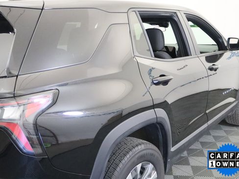 Used 2025 Chevrolet Equinox LT FWD image 7