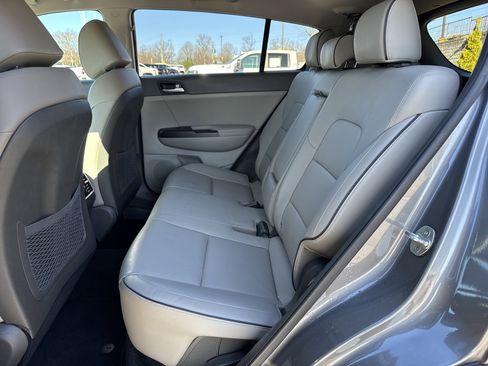 Used 2017 Kia Sportage EX w/ EX Premium Package image 29