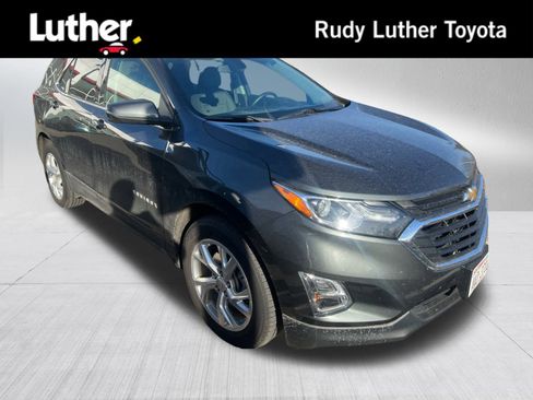 Used 2019 Chevrolet Equinox LT image 1