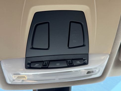 Used 2013 BMW 328i Sedan RWD image 9