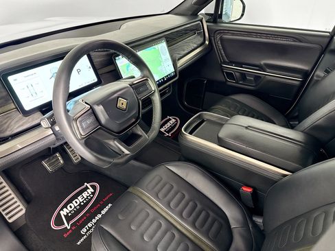 Used 2022 Rivian R1T Launch Edition AWD/4WD image 5
