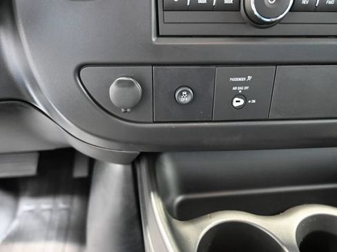 New 2026 GMC Savana 3500 w/ Driver Convenience Package RWD image 17
