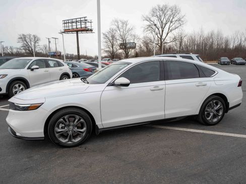 Used 2024 Honda Accord EX-L image 3