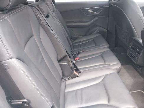 Used 2025 Audi Q7 3.0T Premium Plus AWD/4WD image 26