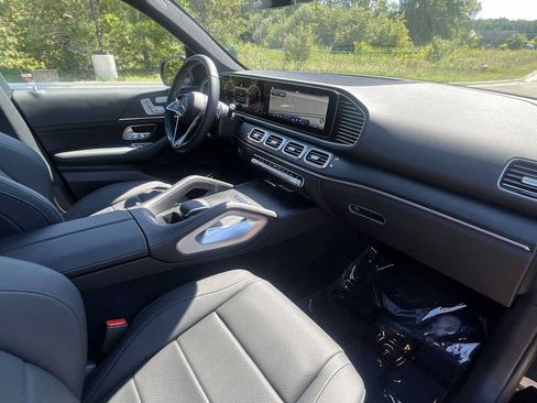 Used 2025 Mercedes-Benz GLE 350 4MATIC image 10