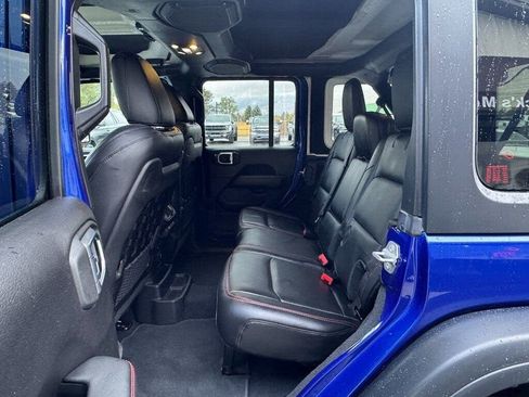Used 2019 Jeep Wrangler Unlimited Rubicon w/ Advanced Safety Group AWD/4WD image 27