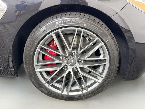 Used 2019 Genesis G70 3.3T Advanced AWD/4WD image 32