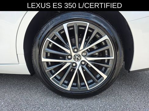 Used 2025 Lexus ES 350 w/ Premium Package FWD image 15