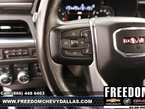 Used 2021 GMC Yukon XL SLT w/ SLT Luxury Package AWD/4WD image 23
