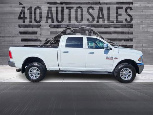 Used 2014 RAM 2500 Laramie w/ Protection Group AWD/4WD image 2