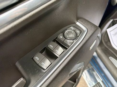 Used 2023 GMC Sierra 1500 SLT w/ SLT Premium Package image 11