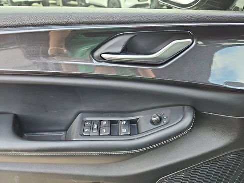 Used 2023 Jeep Grand Cherokee Altitude image 31