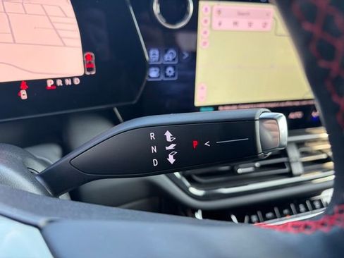 Used 2024 Chevrolet Equinox EV RS image 22