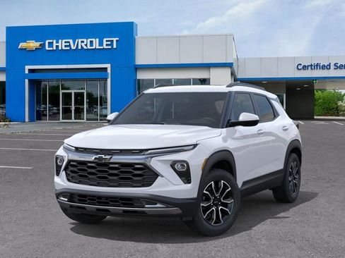 New 2026 Chevrolet TrailBlazer ACTIV w/ Convenience Package FWD image 6