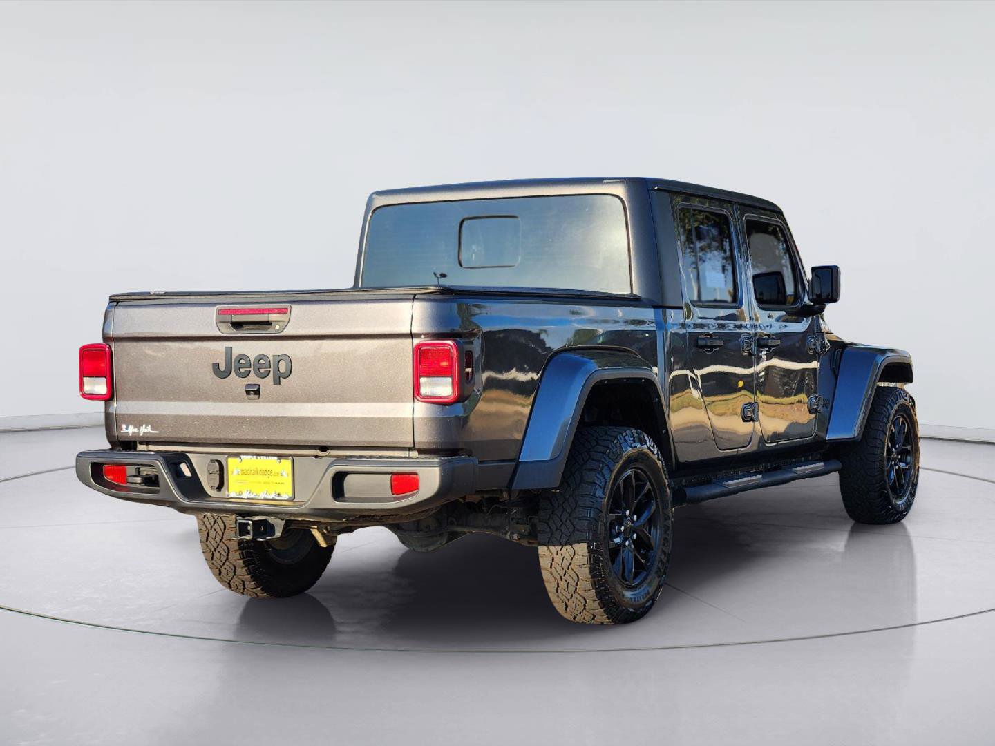Used 2022 Jeep Gladiator Sport AWD/4WD image 5