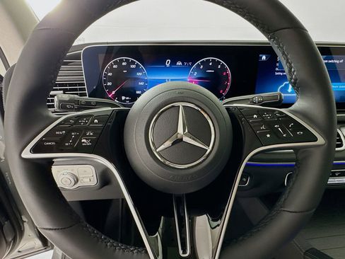 New 2026 Mercedes-Benz GLS 450 4MATIC image 12