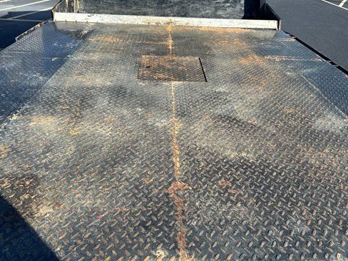 Used 2017 Ford F350 XL w/ Power Equipment Group image 20