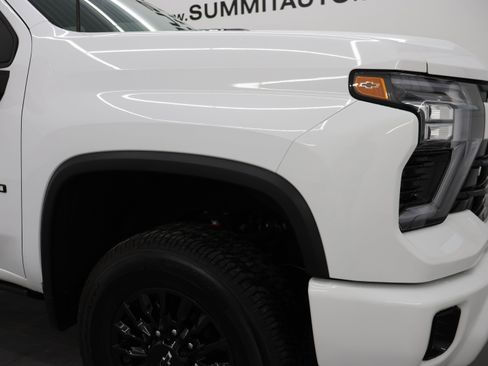 Used 2024 Chevrolet Silverado 3500 LT w/ Z71 Sport Edition image 28