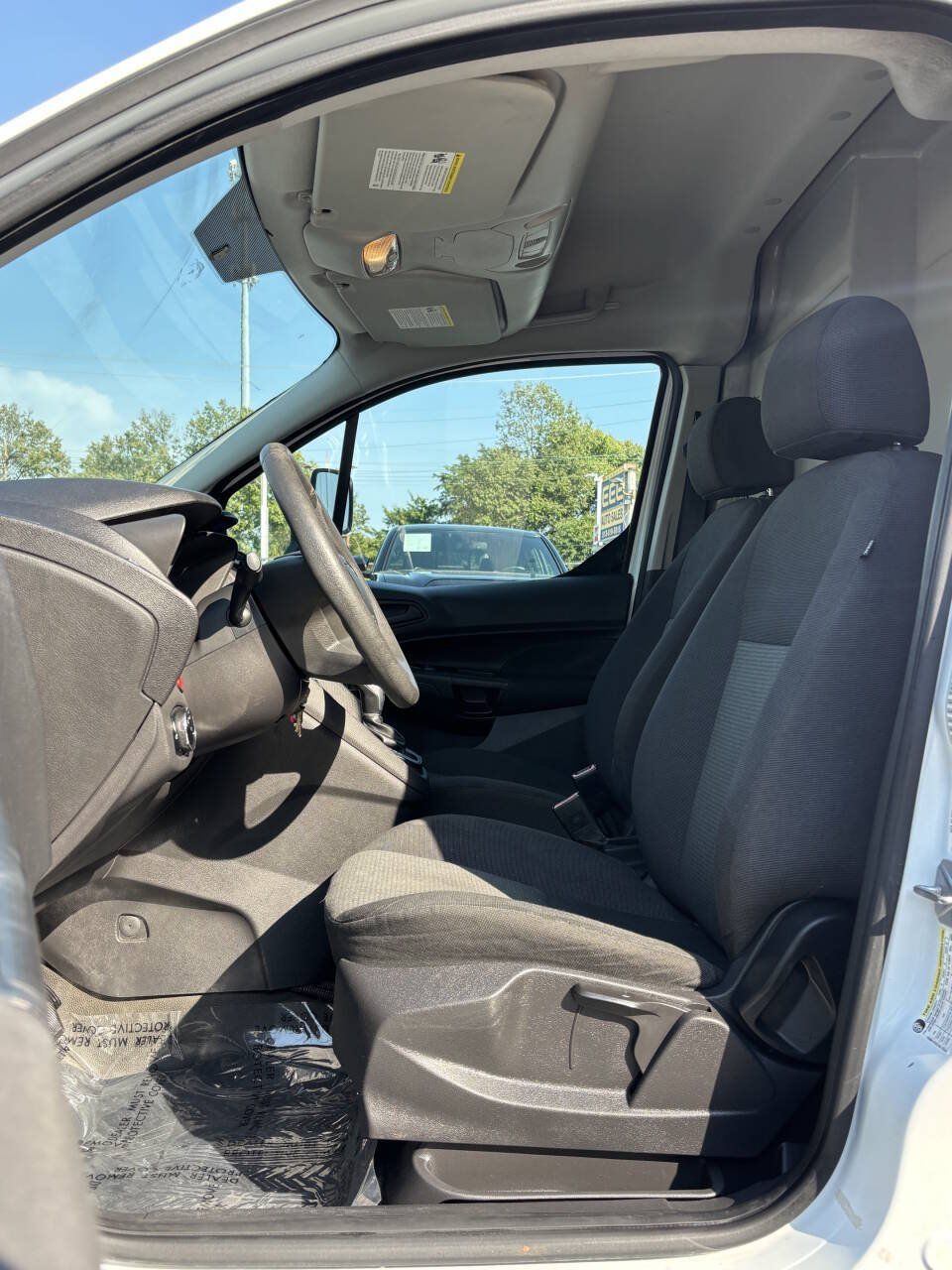 Used 2015 Ford Transit Connect XL FWD image 10