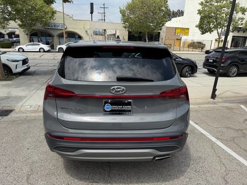 Used 2022 Hyundai Santa Fe SE image 10