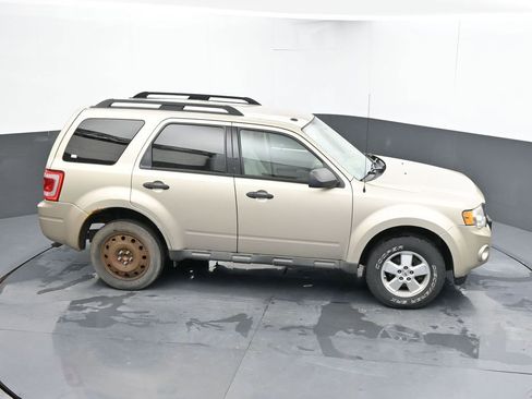 Used 2010 Ford Escape XLT FWD image 23