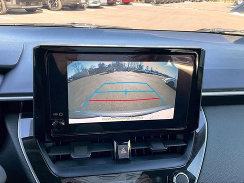 Used 2024 Toyota Corolla LE image 14