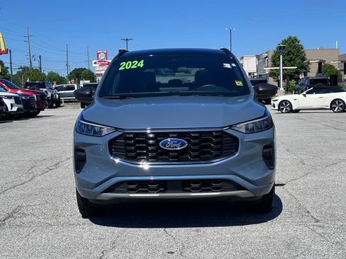 Certified 2024 Ford Escape ST-Line w/ Tech Pack #1 AWD/4WD image 2