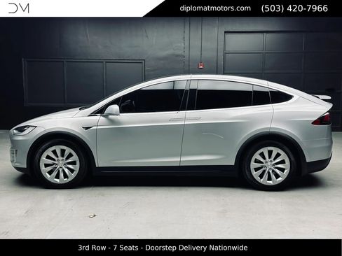 Used 2018 Tesla Model X 100D AWD/4WD image 4