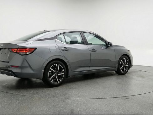 Used 2025 Nissan Sentra SV FWD image 7