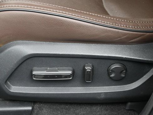 Used 2023 Honda Pilot Elite image 21