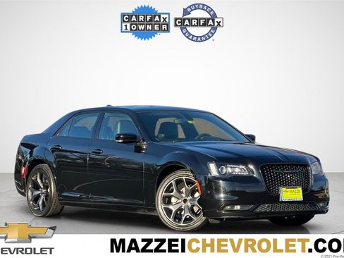 Used 2023 Chrysler 300 S image 1