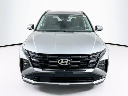 Certified 2025 Hyundai Tucson SEL AWD/4WD image 2