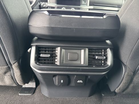 Used 2022 Ford F150 XLT w/ Equipment Group 302A High image 27