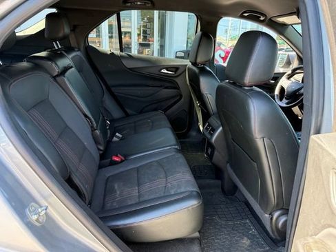 Used 2023 Chevrolet Equinox RS FWD image 20