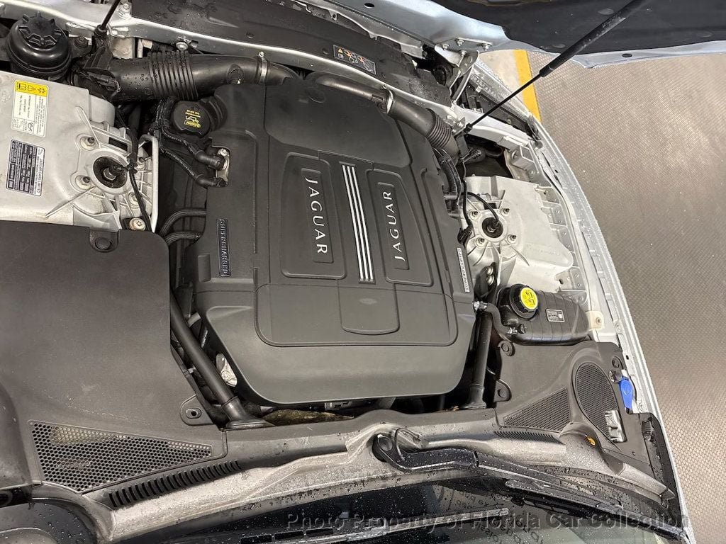 Used 2011 Jaguar XKR R RWD image 28