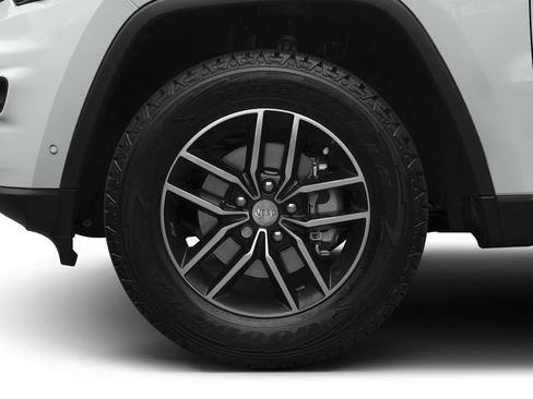 Used 2017 Jeep Grand Cherokee Trailhawk w/ Trailhawk Luxury Group AWD/4WD image 12