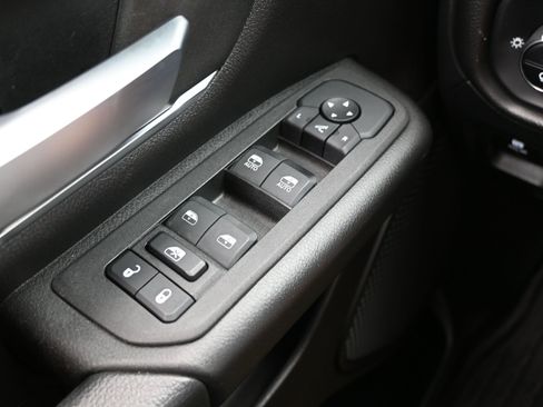 Used 2025 RAM 1500 Lone Star AWD/4WD image 25