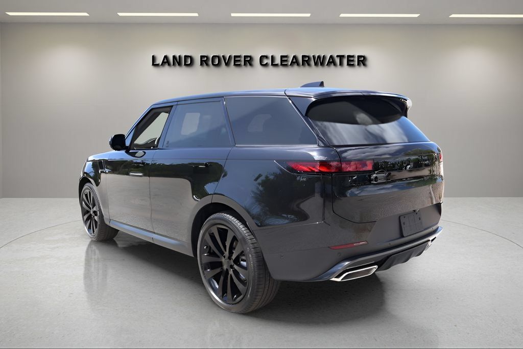 New 2026 Land Rover Range Rover Sport SE AWD/4WD image 3