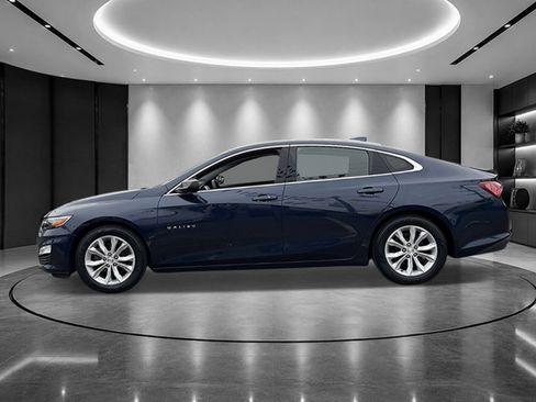 Used 2021 Chevrolet Malibu LT FWD image 3