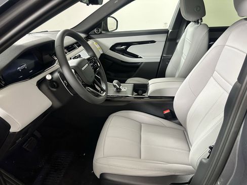 New 2026 Land Rover Range Rover Evoque S image 4