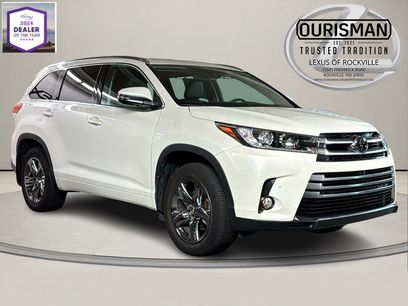 Used 2017 Toyota Highlander Limited Platinum