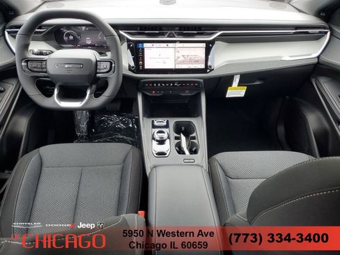 New 2026 Jeep Cherokee Laredo AWD/4WD image 12