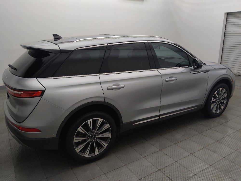 Used 2022 Lincoln Corsair Reserve w/ Equipment Group 201A FWD image 10