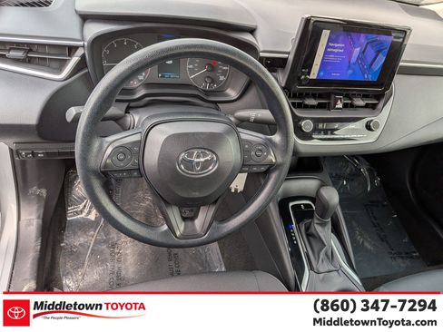 Certified 2024 Toyota Corolla LE image 30