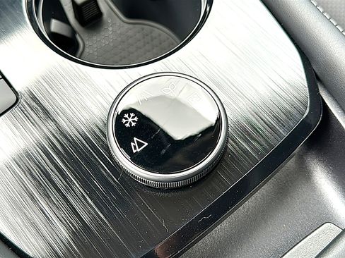 New 2026 Nissan Rogue Platinum AWD/4WD image 26