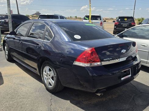 Used 2011 Chevrolet Impala Police FWD image 3