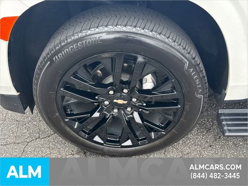 Used 2024 Chevrolet Tahoe High Country w/ Premium Package 2 image 14