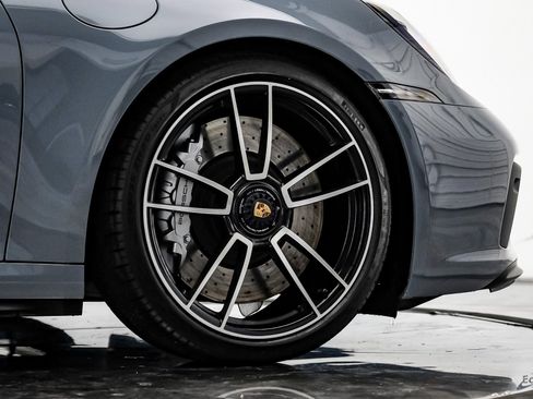 Used 2024 Porsche 911 Carrera GTS image 89