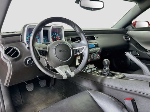 Used 2010 Chevrolet Camaro SS w/ RS Package RWD image 10