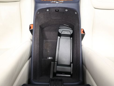 Used 2015 Rolls-Royce Ghost RWD image 50